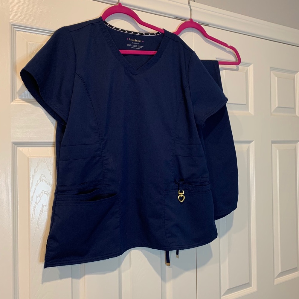 HeartSoul Navy Blue XL scrub set